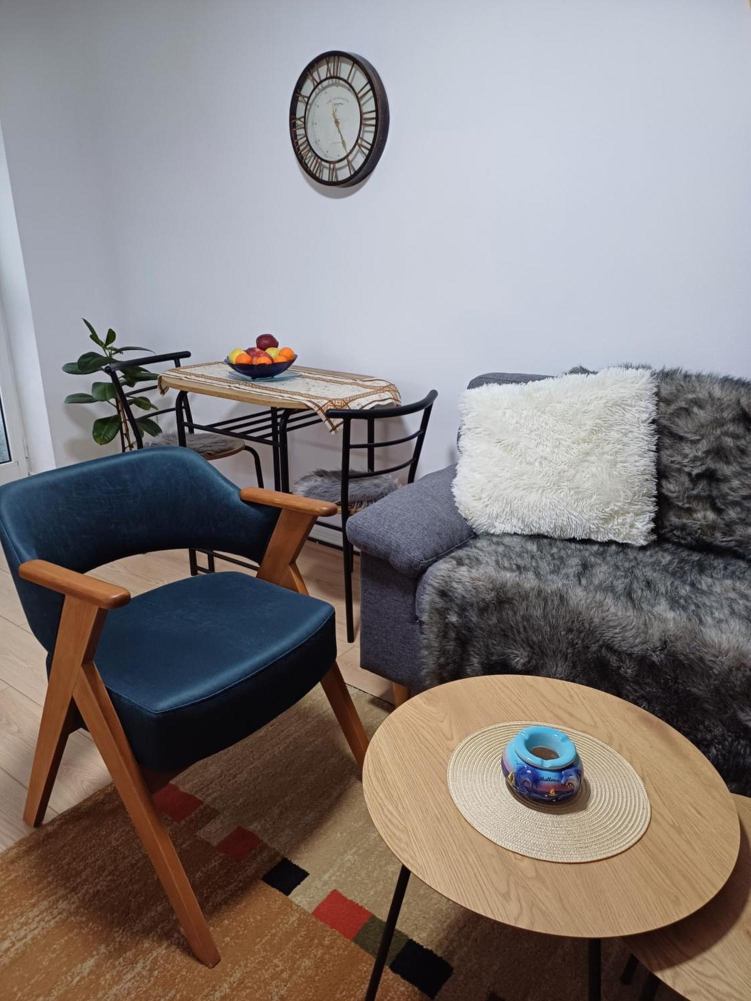 Regis Apartment 地拉那 外观 照片