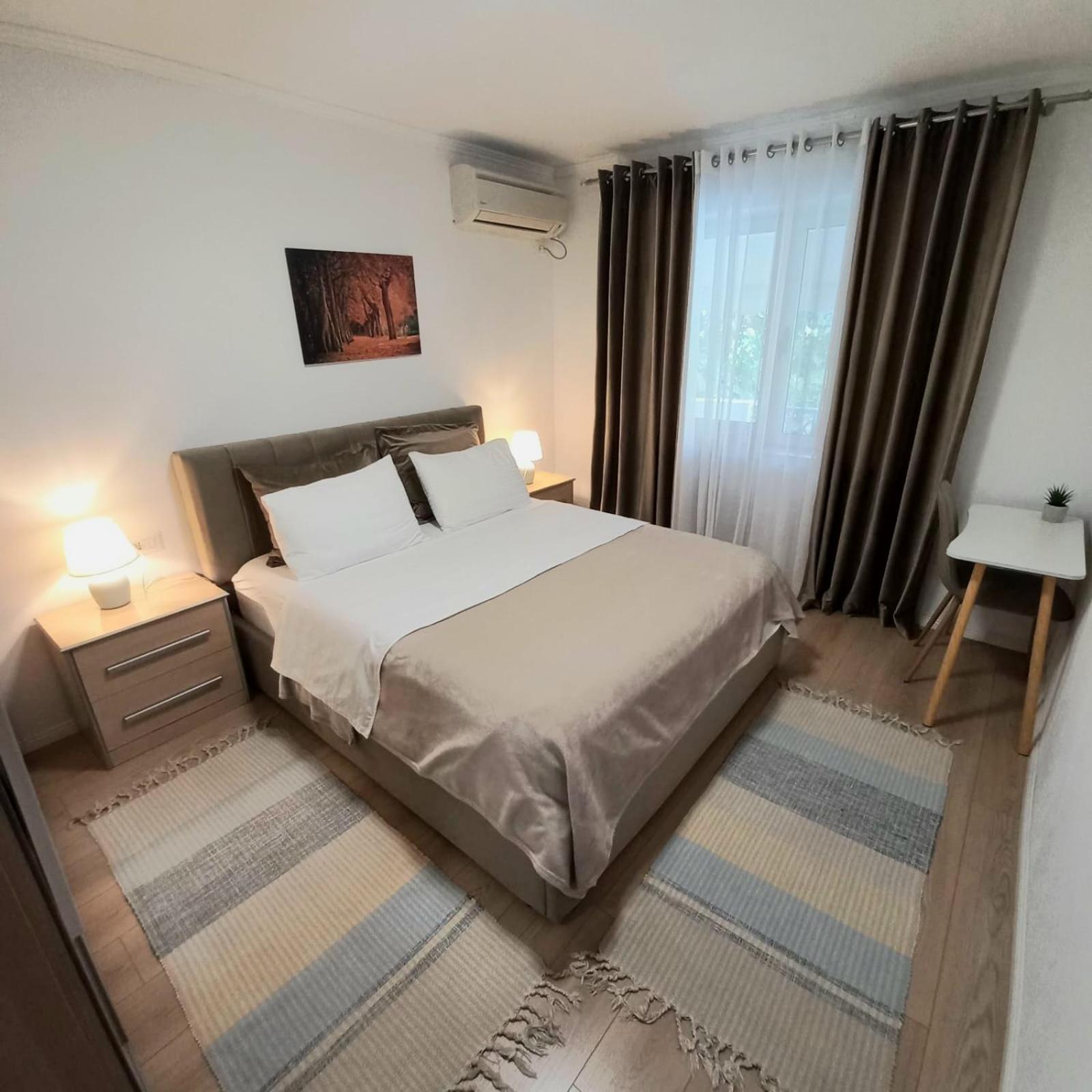 Regis Apartment 地拉那 外观 照片